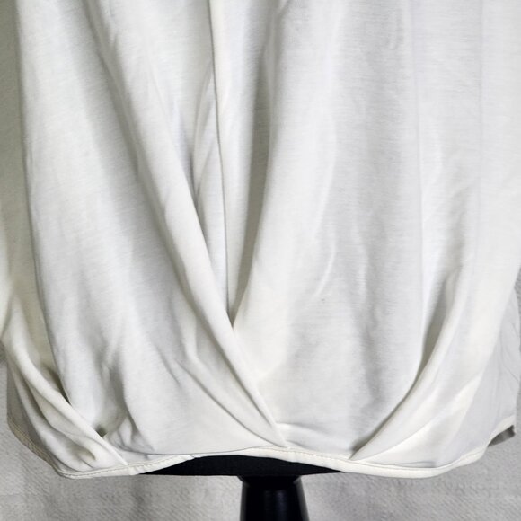 Alya Ivory SS Pleated Front Hem V Neck Modal Poly from Francesca's Blouse Size S - Picture 7 of 16